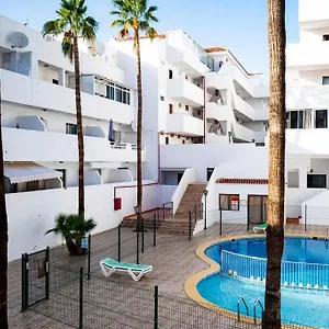 lasamericasapartment.tenerifehoteles.net/